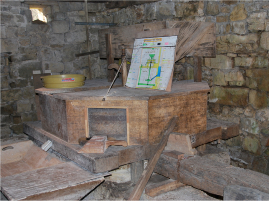 Mécanisme supérieur - La meule